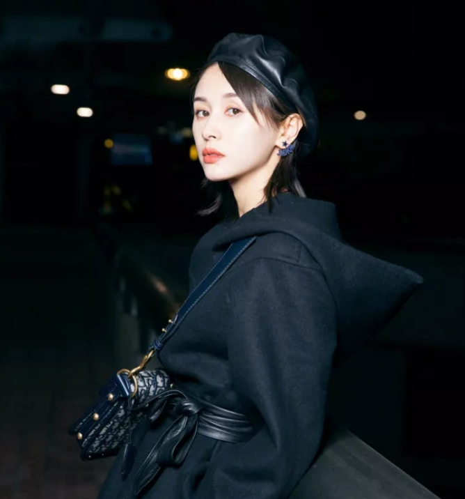 今年秋冬最chic！原來短發(fā)和帽子這么配啊！